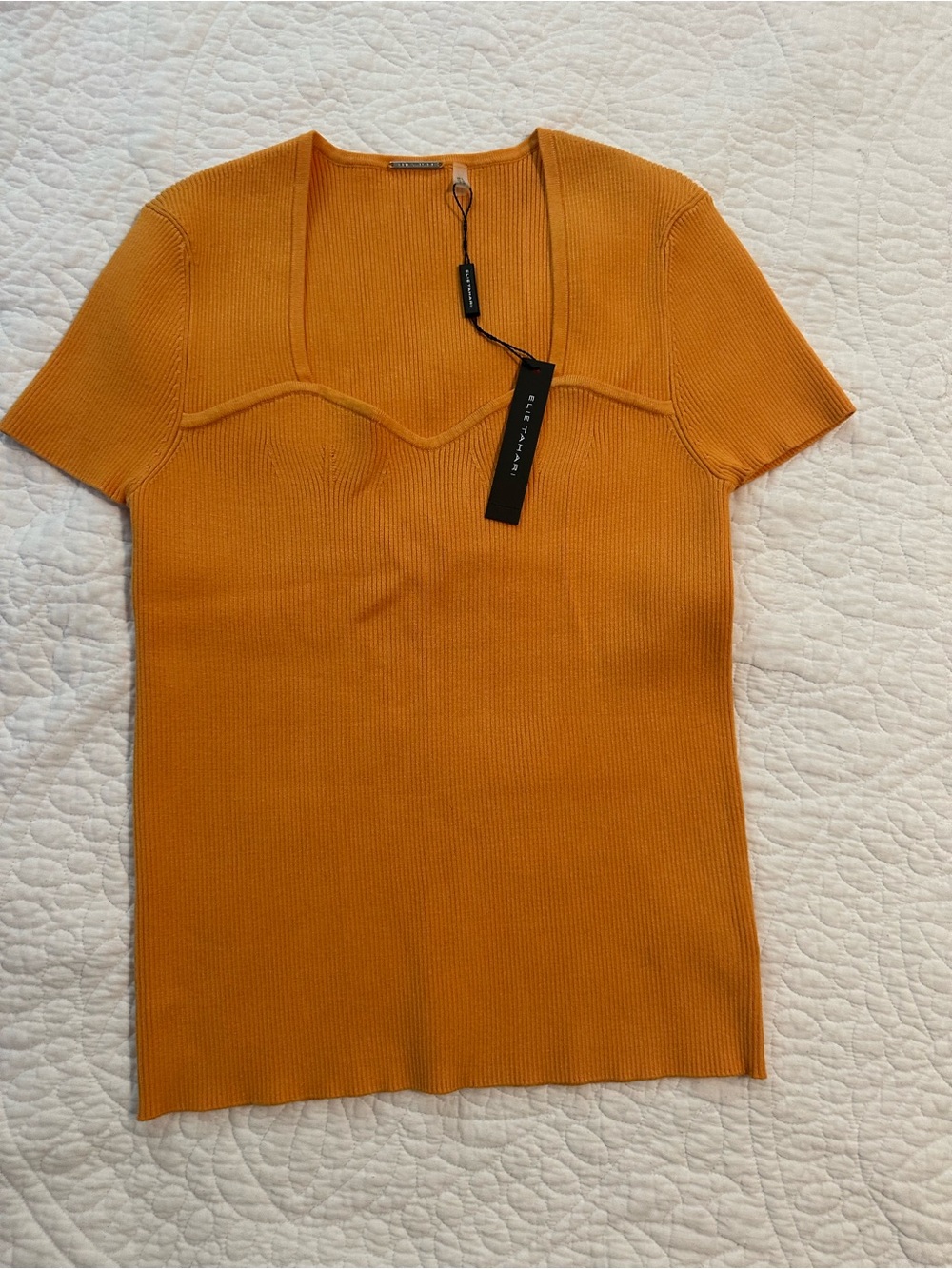 Elie Tahari Mustard Sculpted Bust Ribbed Short Sleeve Top